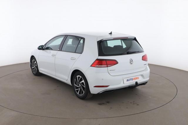 Volkswagen Golf image 5