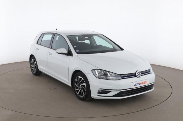 Volkswagen Golf image 1