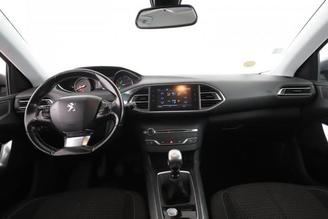 Peugeot 308 image 7