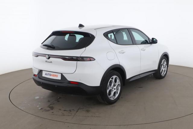 Alfa Romeo Tonale image 3