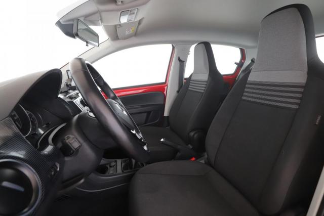 Volkswagen Up! image 1