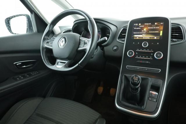 Renault Grand Scénic image 6