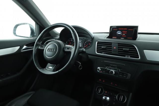 Audi Q3 image 9