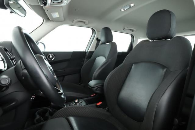 Mini Countryman image 3