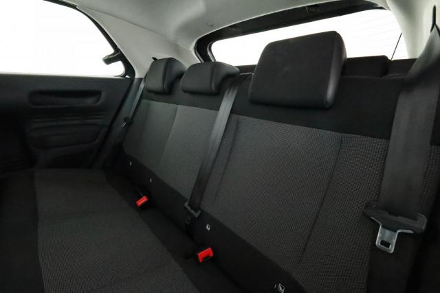 Citroen C4 Cactus image 2