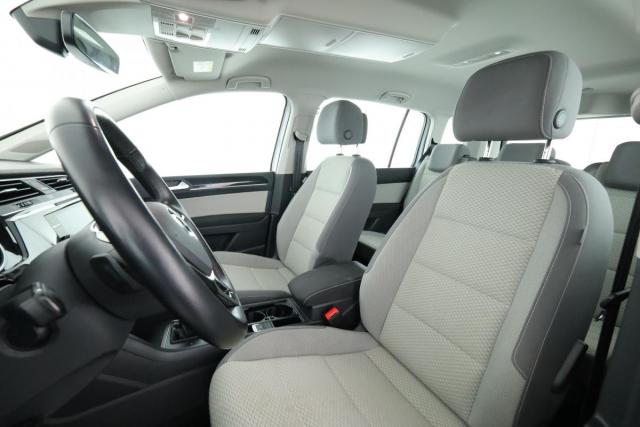 Volkswagen Touran image 7