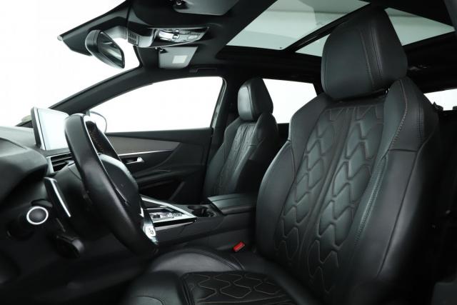 Peugeot 3008 image 1