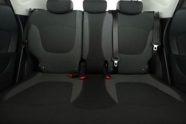 Renault Captur image 9