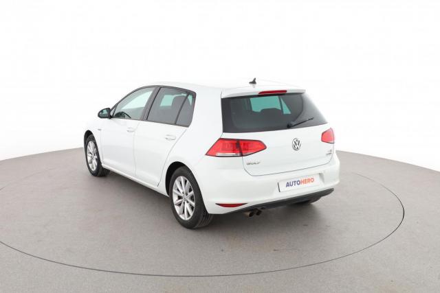 Volkswagen Golf image 7