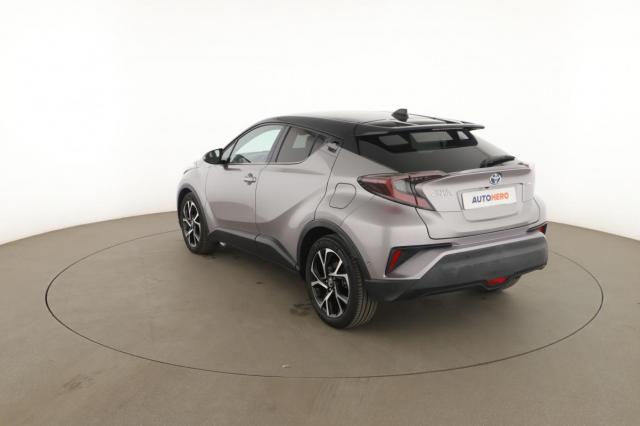 Toyota C-Hr image 6
