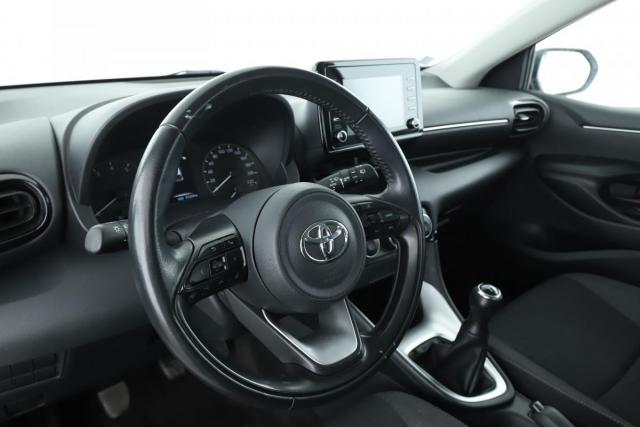 Toyota Yaris image 3