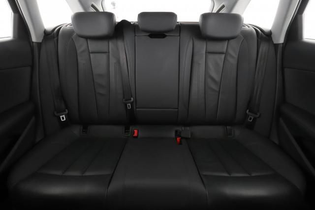 Audi A4 Avant image 7