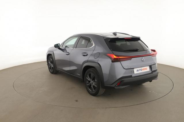 Lexus Ux image 1