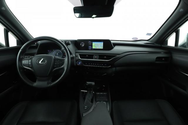 Lexus Ux image 4