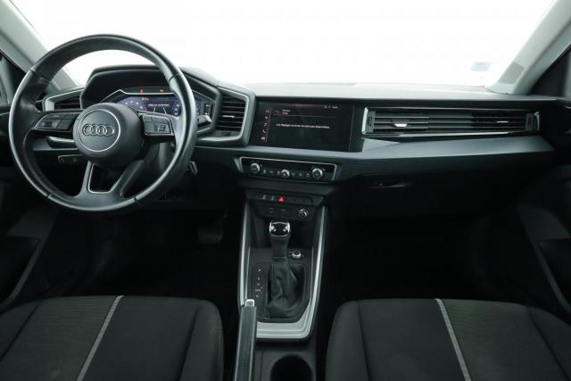 Audi A1 Sportback image 1
