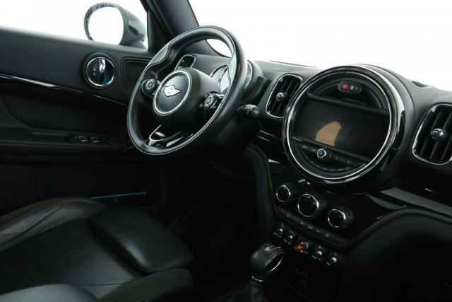 Mini Countryman image 6