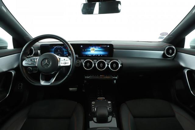 Mercedes Benz Cla Shooting Brake image 8