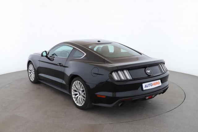 Ford Mustang image 5