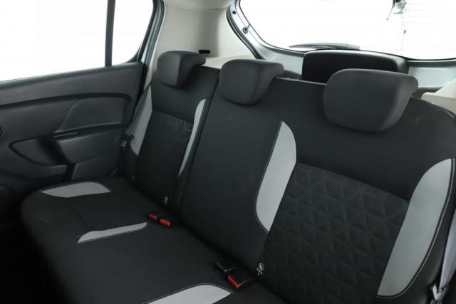 Dacia Sandero Ii image 8
