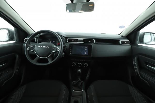 Dacia Duster image 1