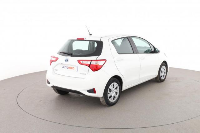 Toyota Yaris image 9