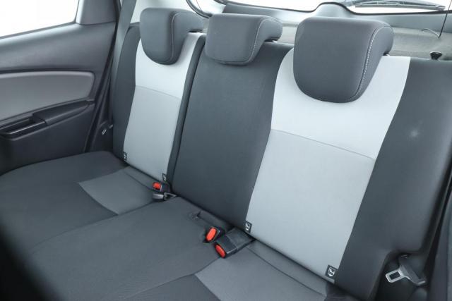 Toyota Yaris image 5