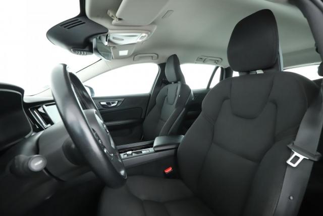 Volvo V60 image 7