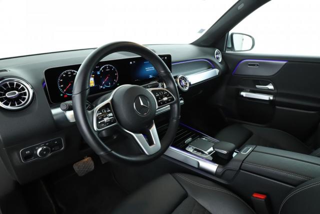 Mercedes Benz Glb image 5