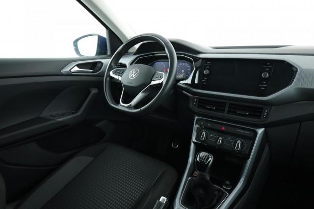 Volkswagen T-Cross image 3