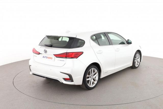Lexus Ct 200h image 4