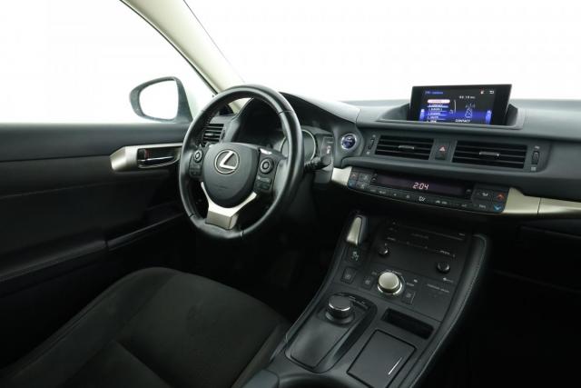 Lexus Ct 200h image 1
