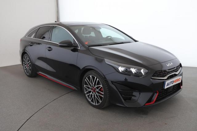Kia Proceed image 6