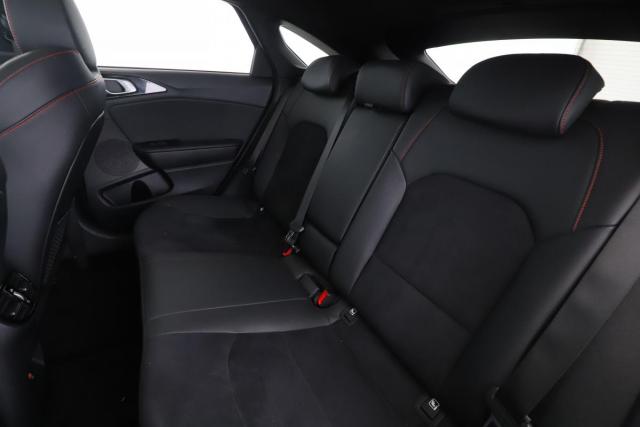 Kia Proceed image 1