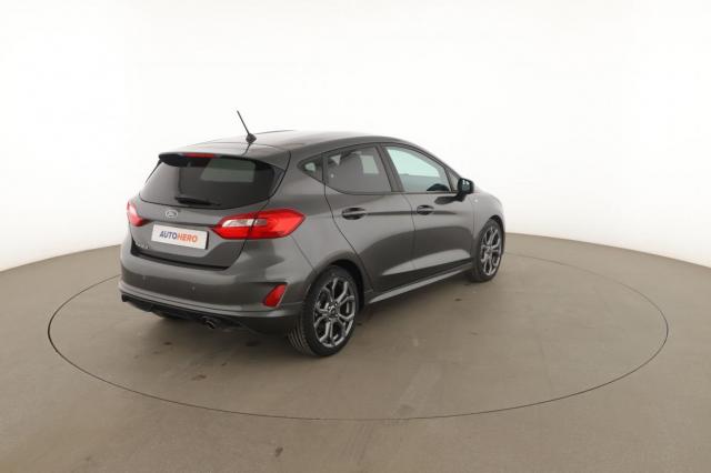 Ford Fiesta image 7