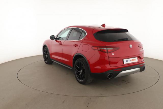 Alfa Romeo Stelvio image 7