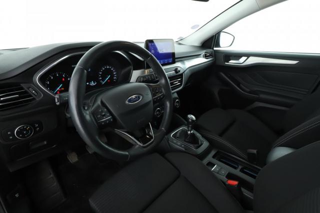 Ford Focus image 8