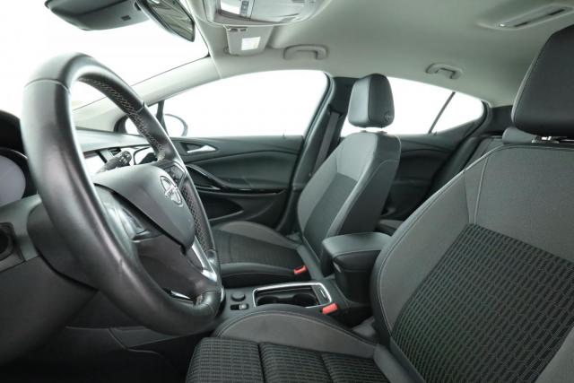 Opel Astra image 3