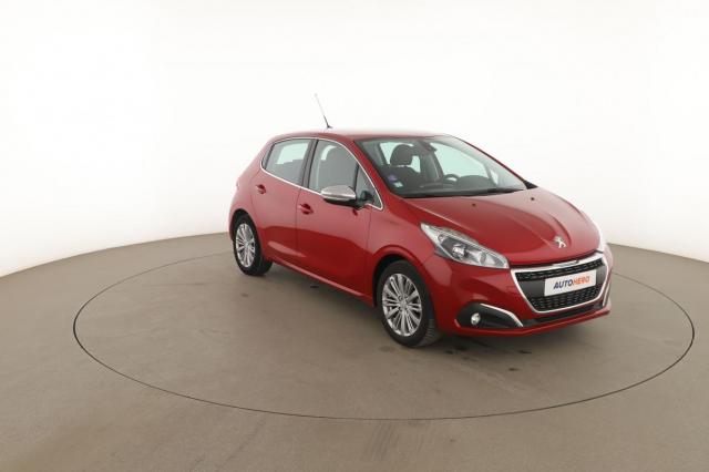 Peugeot 208 image 3