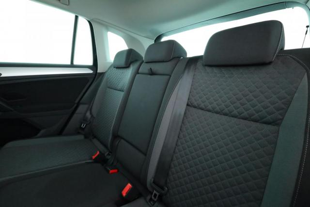 Volkswagen Tiguan image 9