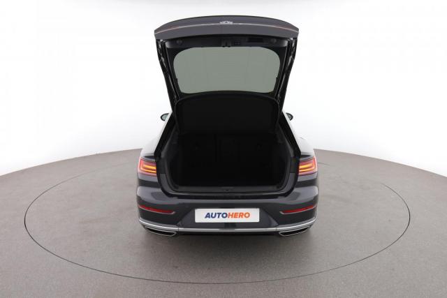 Volkswagen Arteon image 5