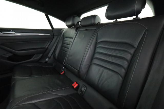 Volkswagen Arteon image 6
