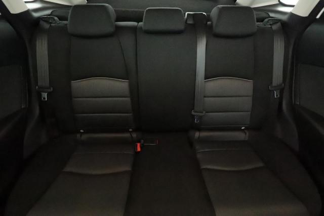 Mazda Cx-3 image 2
