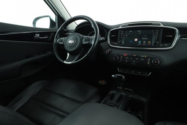 Kia Sorento image 5