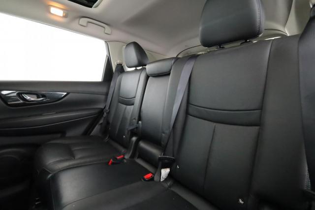 Nissan X-Trail image 3