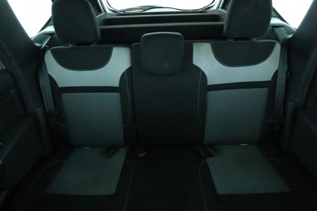 Dacia Duster image 2