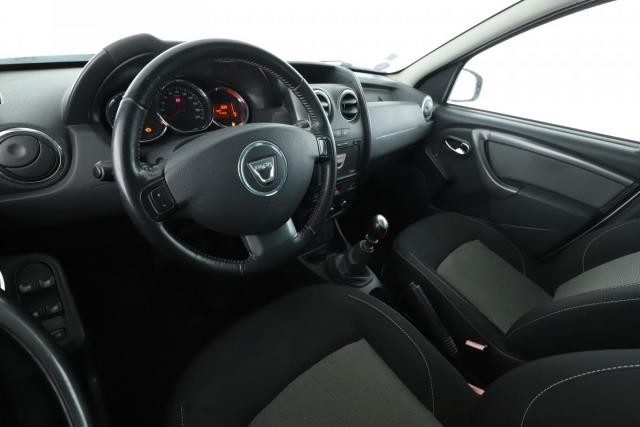 Dacia Duster image 4
