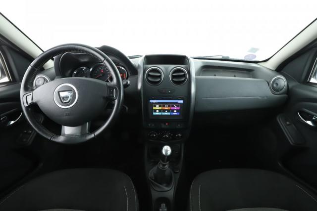 Dacia Duster image 5