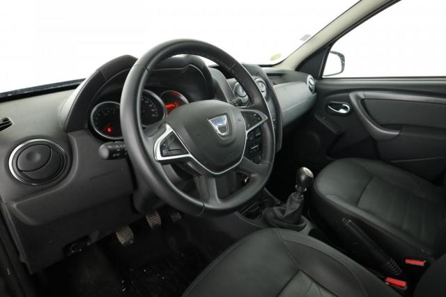 Dacia Duster image 4