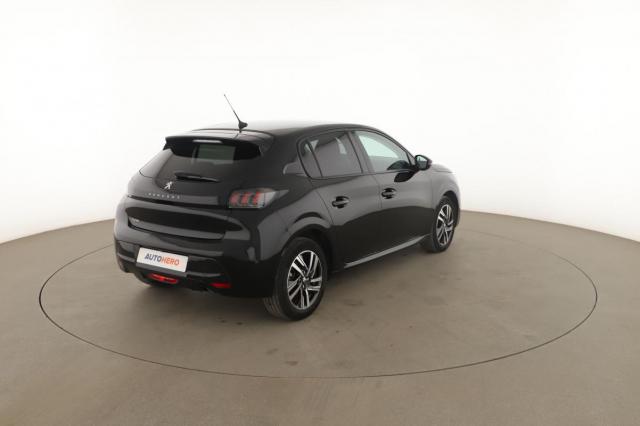 Peugeot 208 image 4