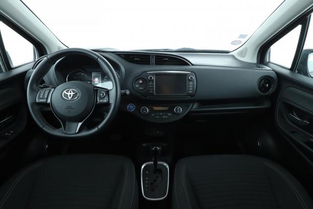Toyota Yaris image 8
